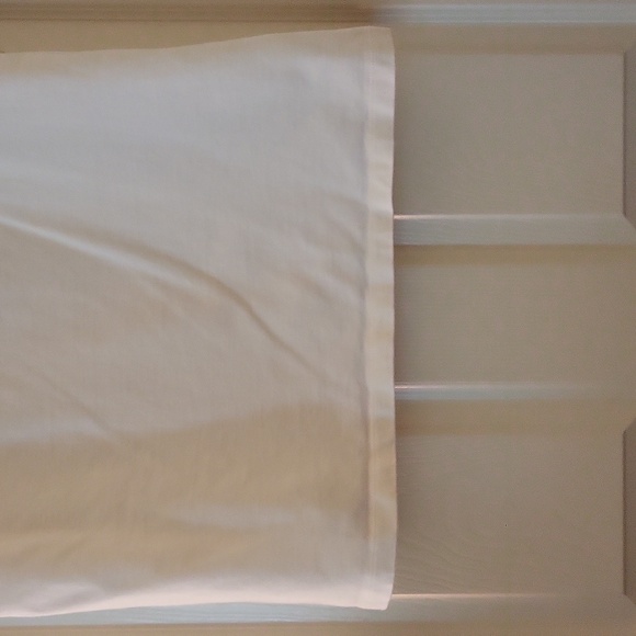 ORIGINAL GUCCI TSHIRT 100% AUTHENTIC ( the color is a off white) Oversized - Picture 7 of 10